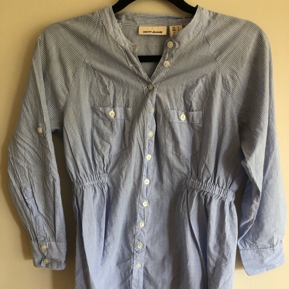 DKNY large blue striped 100% cotton button up